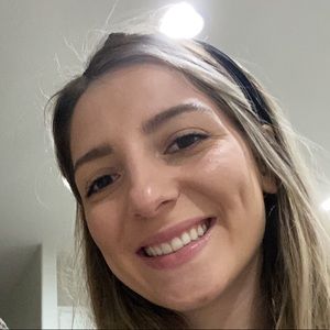 Meet your Posher, Abby